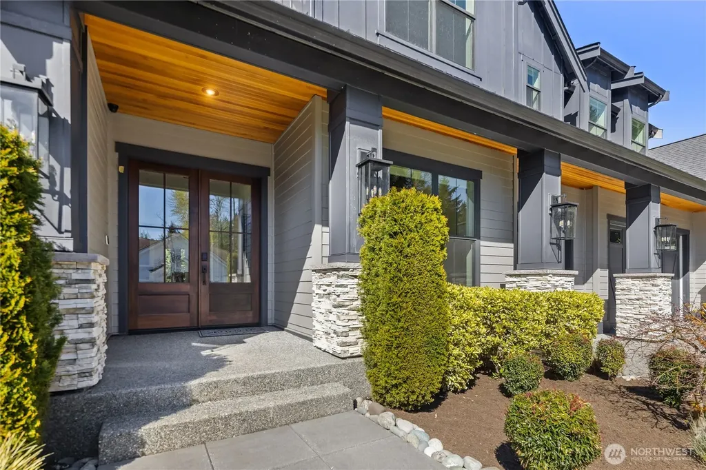 11688 NE 33rd Street Bellevue WA 98005