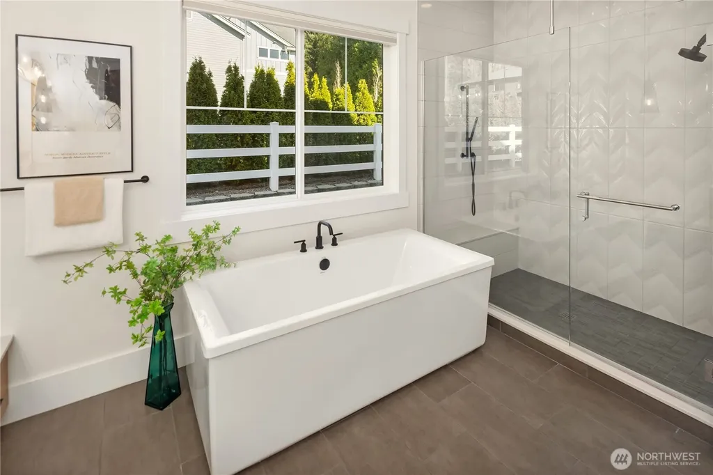 11688 NE 33rd Street Bellevue WA 98005