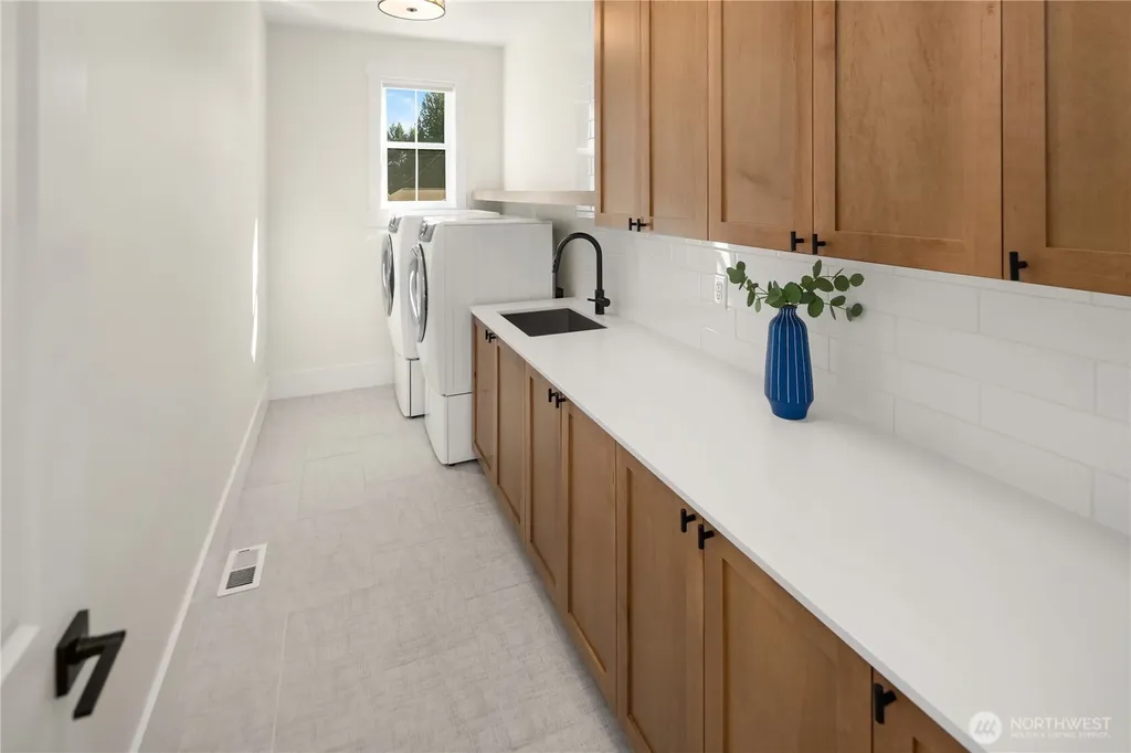 11688 NE 33rd Street Bellevue WA 98005