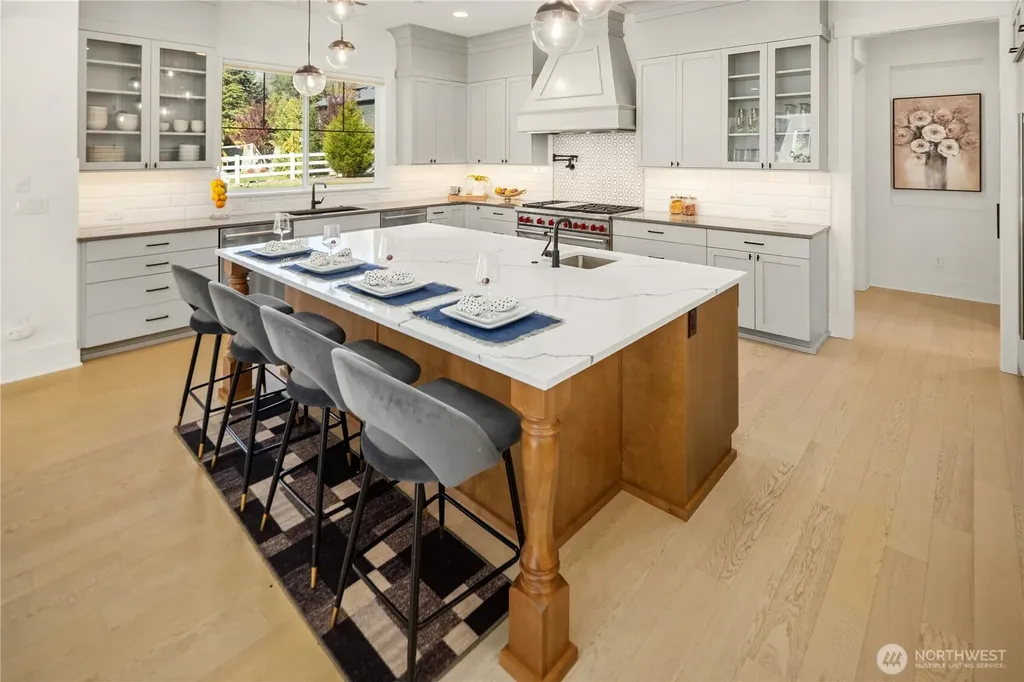 11688 NE 33rd Street Bellevue WA 98005