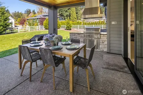11688 NE 33rd Street Bellevue WA 98005