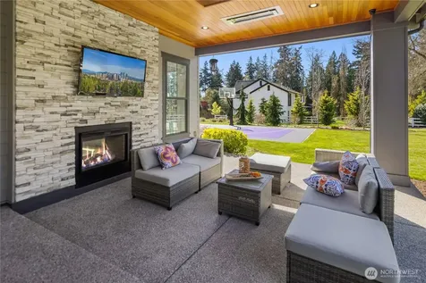 11688 NE 33rd Street Bellevue WA 98005