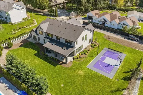 11688 NE 33rd Street Bellevue WA 98005