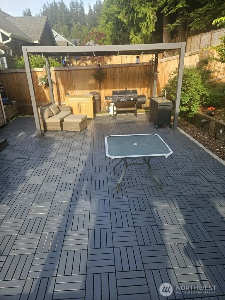 6108 133rd Place SW Edmonds WA 98026