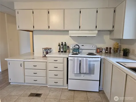 11436 SE 208th Street Kent WA 98031