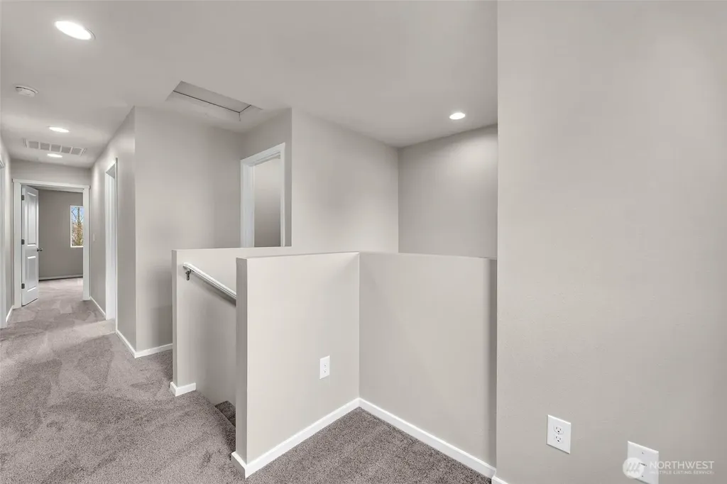 13105 NE 56th Circle Vancouver WA 98682