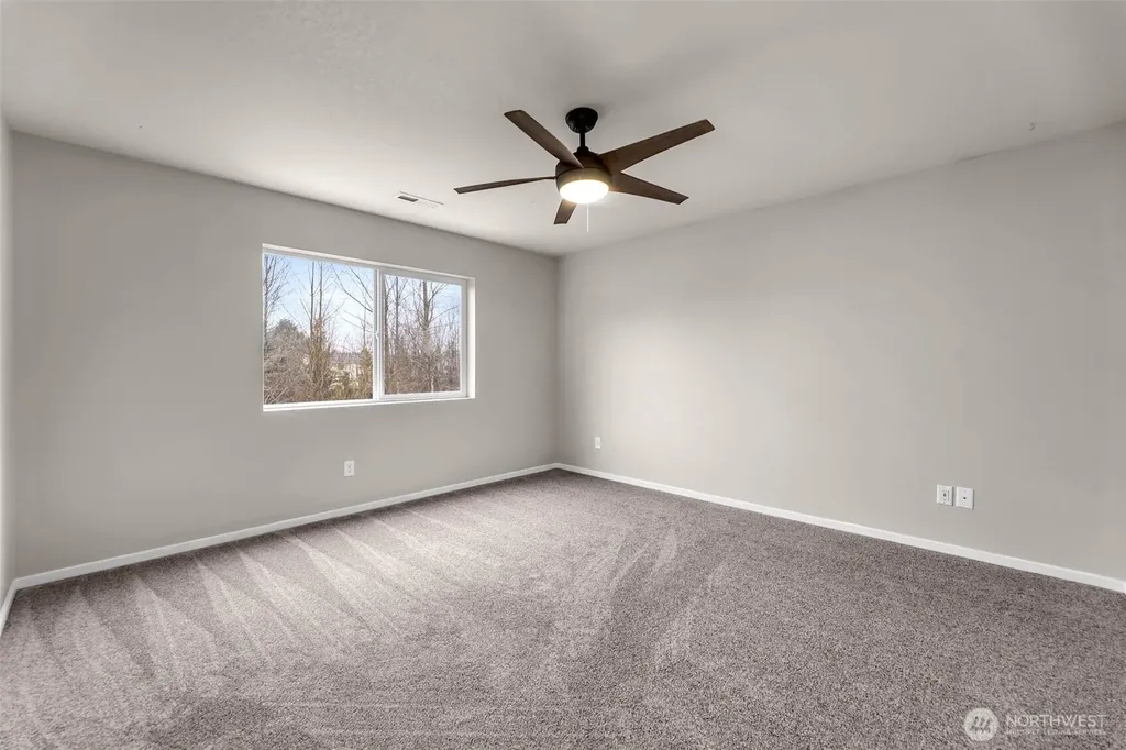 13105 NE 56th Circle Vancouver WA 98682