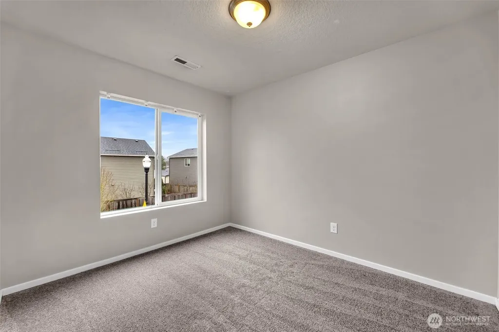 13105 NE 56th Circle Vancouver WA 98682