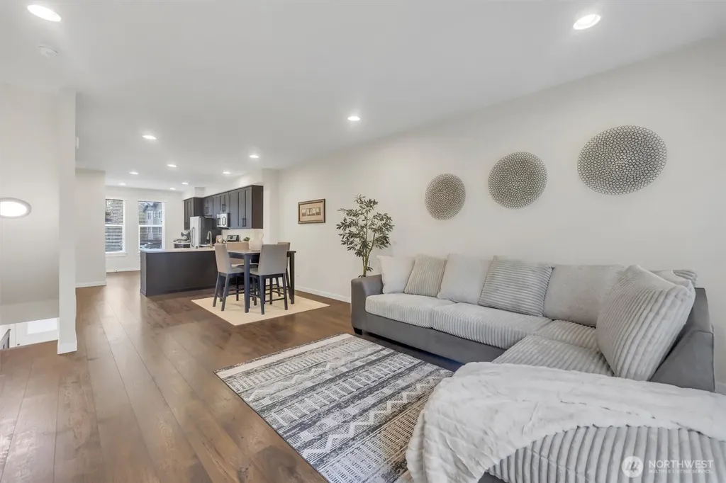 2010 129th Place SW Everett WA 98204