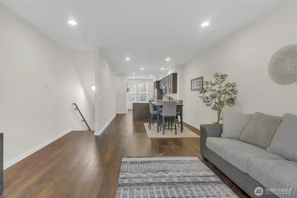 2010 129th Place SW Everett WA 98204