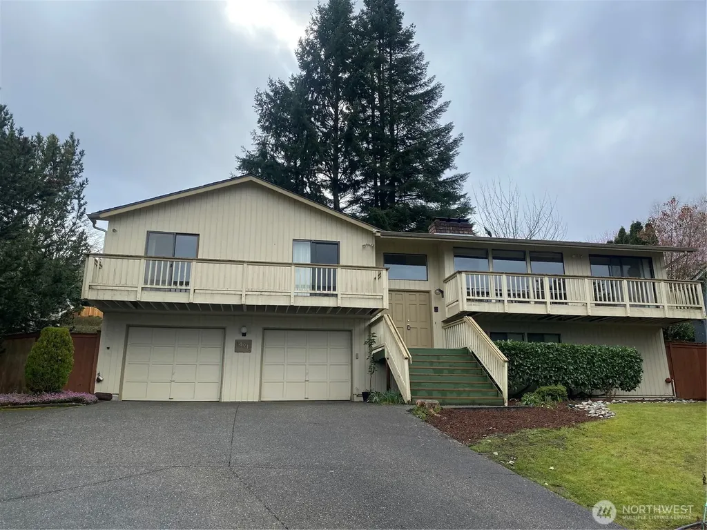 14911 SE 49th Street Bellevue WA 98006