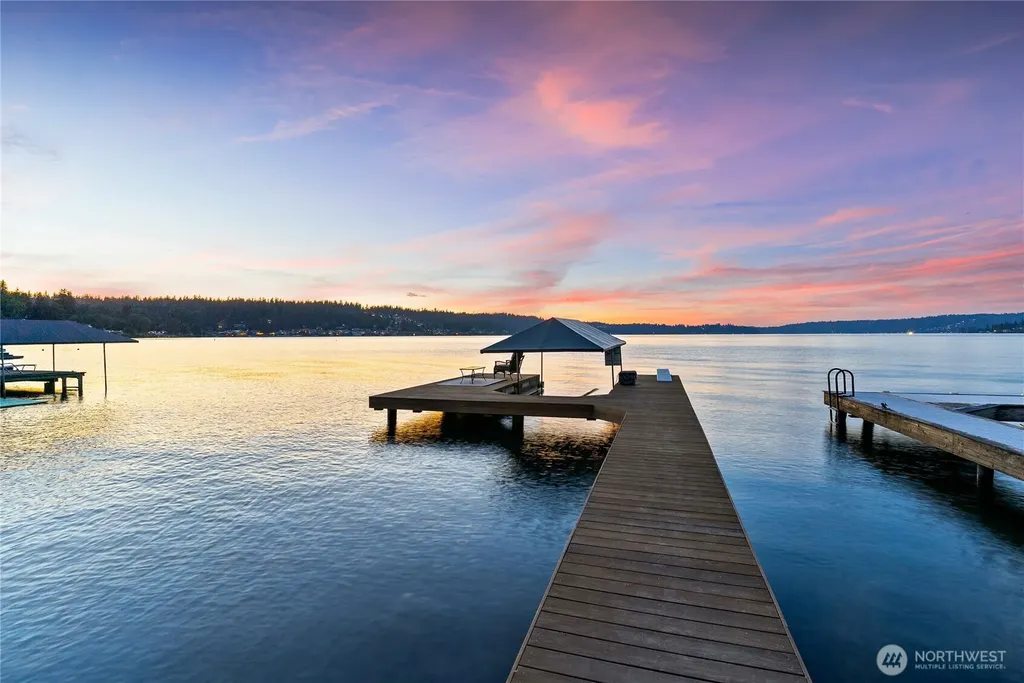 17714 SE 40th Place Bellevue WA 98008