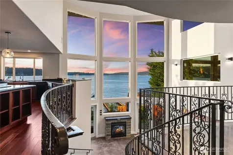 17714 SE 40th Place Bellevue WA 98008