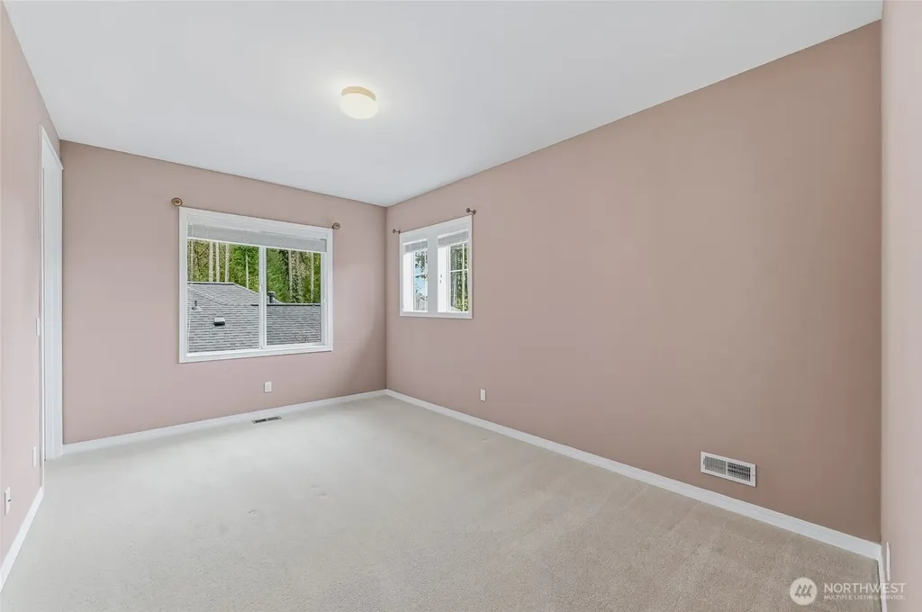 12521 237th Way NE Redmond WA 98053