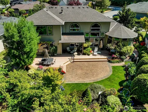 12521 237th Way NE Redmond WA 98053