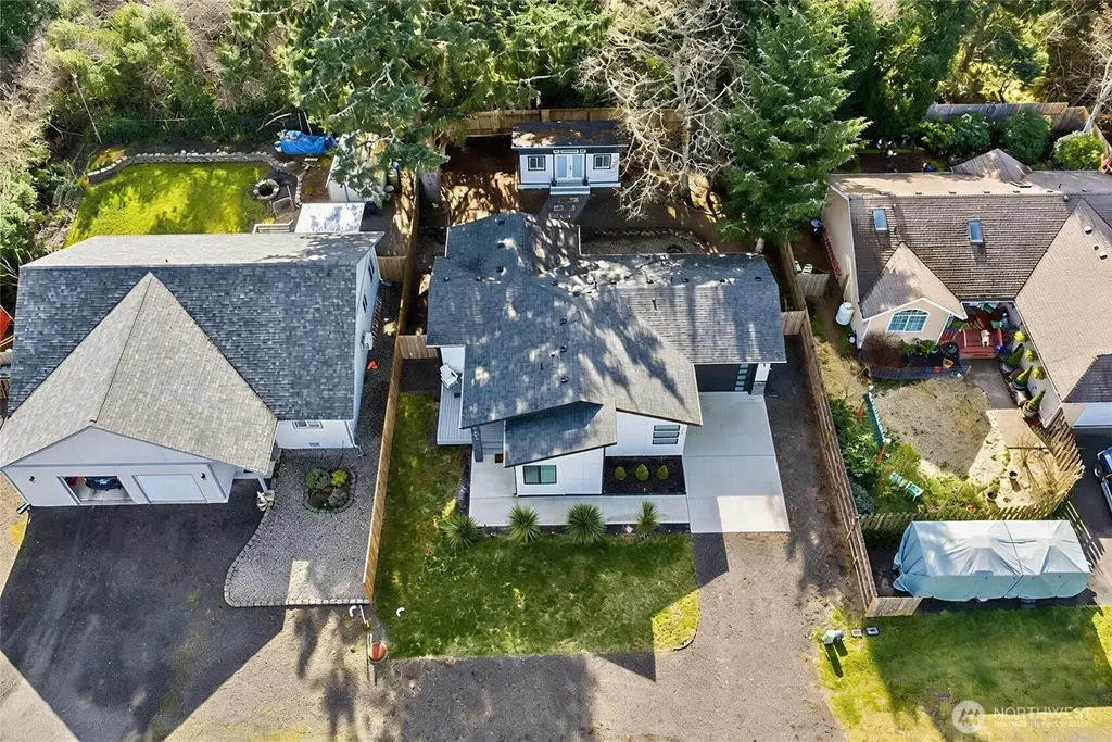 793 Island Circle SE Ocean Shores WA 98569