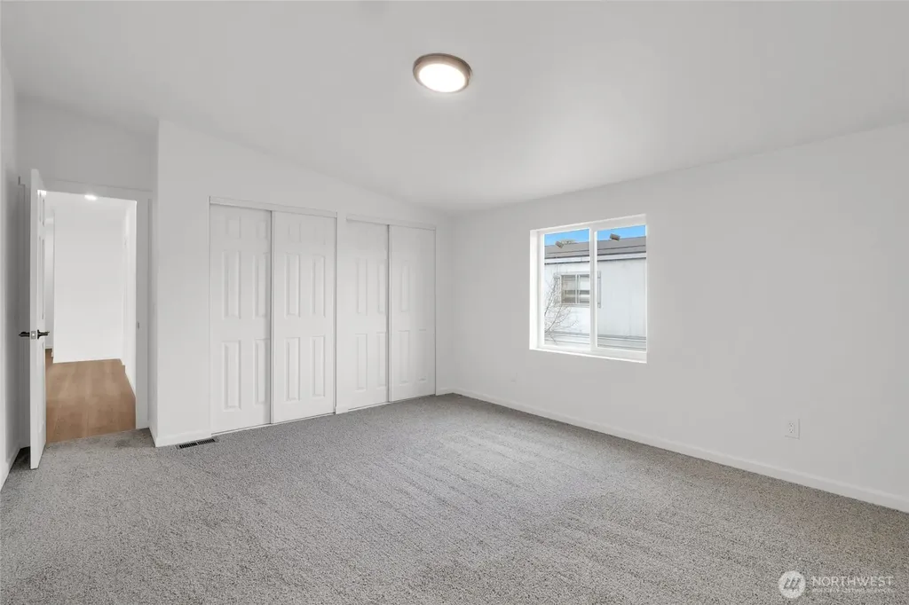 4815 NE Airway Drive Moses Lake WA 98837