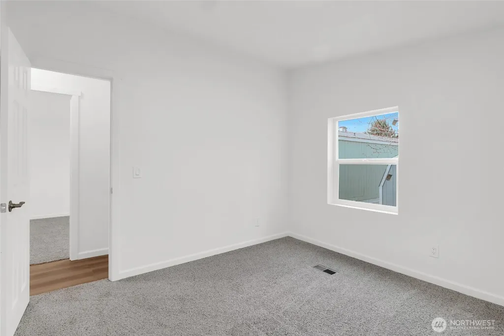 4815 NE Airway Drive Moses Lake WA 98837