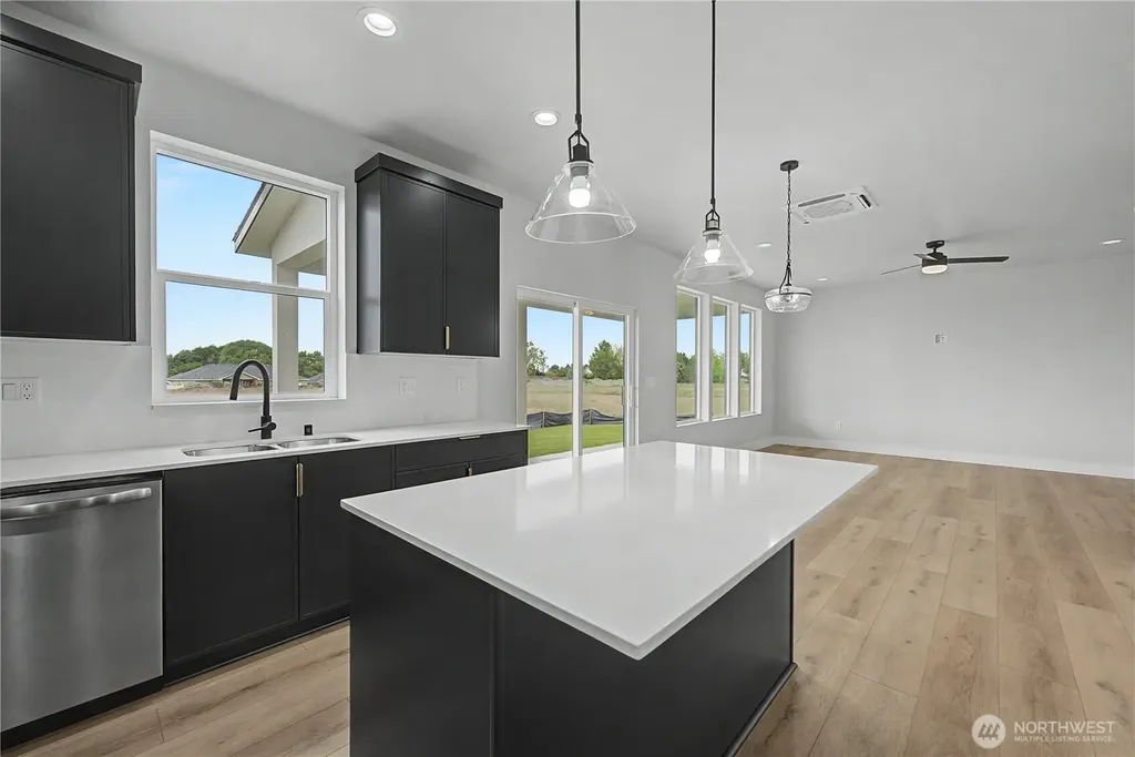 744 N Widgeon Street Moses Lake WA 98837
