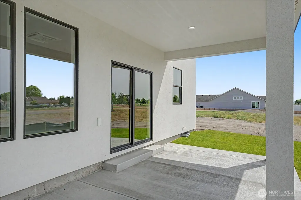 744 N Widgeon Street Moses Lake WA 98837