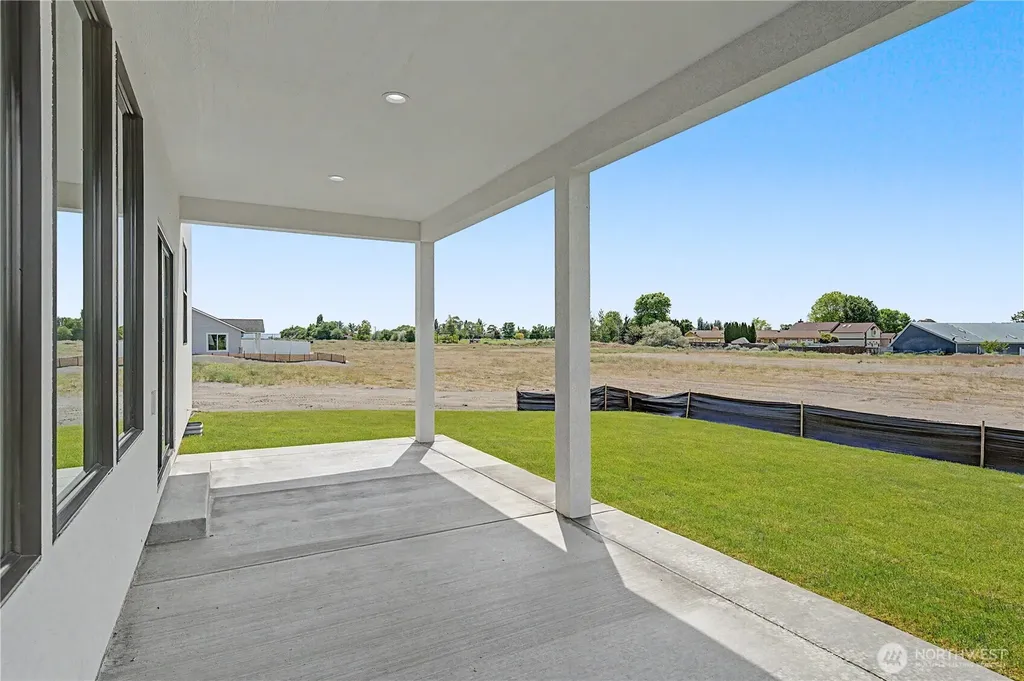 744 N Widgeon Street Moses Lake WA 98837