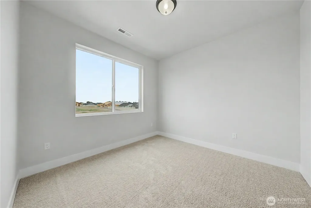 744 N Widgeon Street Moses Lake WA 98837