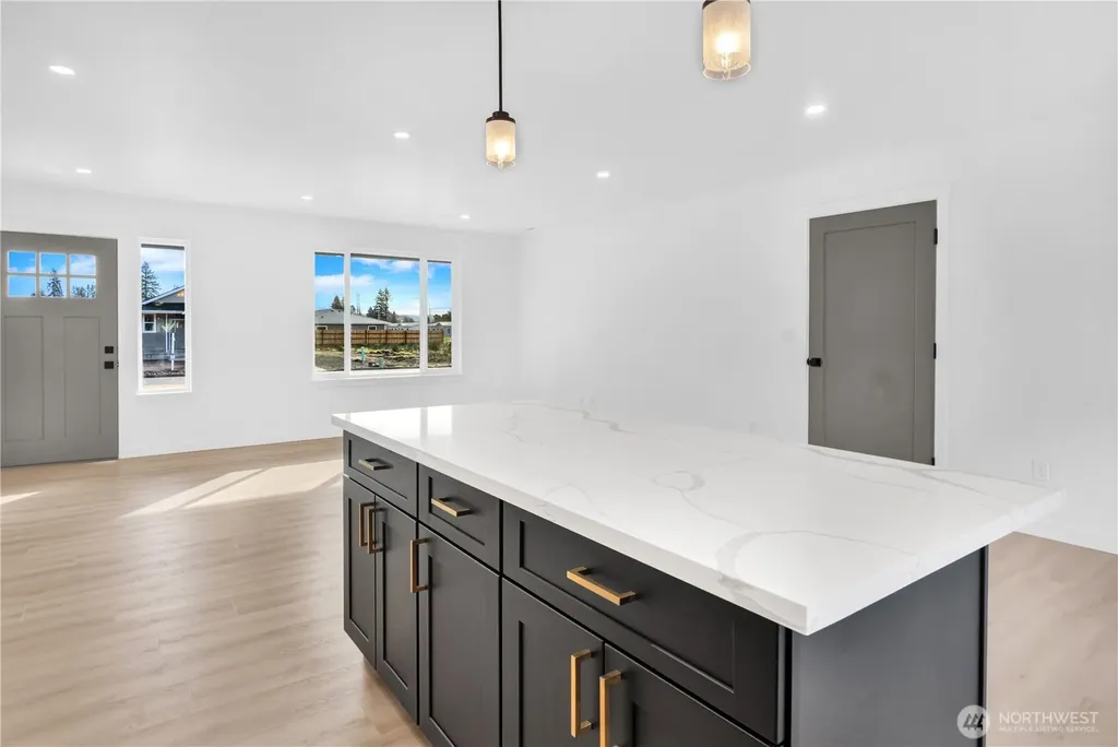 7 Hobble Creek Street Elma WA 98541