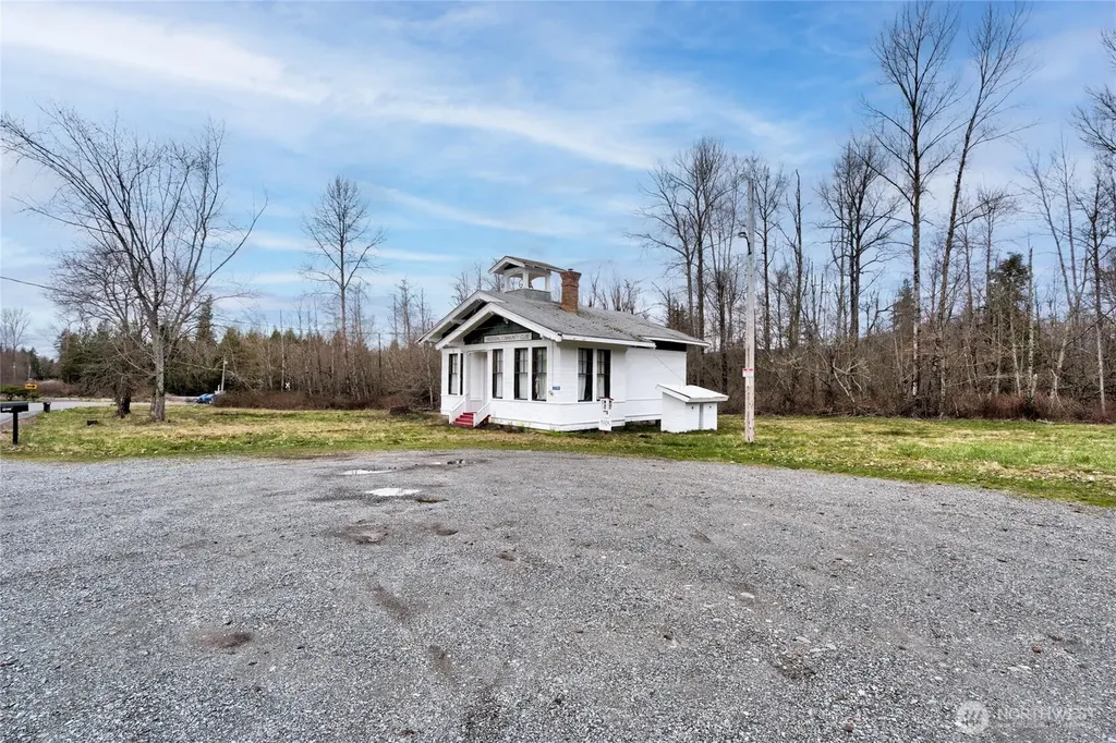 22159 Grip Road Sedro Woolley WA 98284