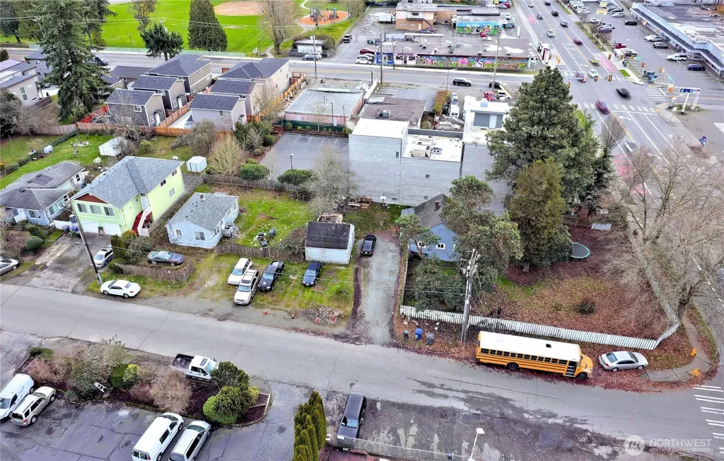 13502 Ambaum Boulevard SW Burien WA 98146