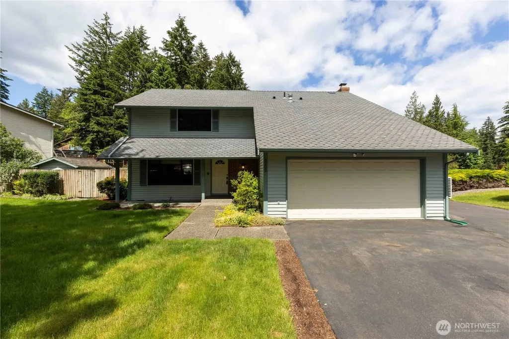 2222 NE Lexington Drive Bremerton WA 98311