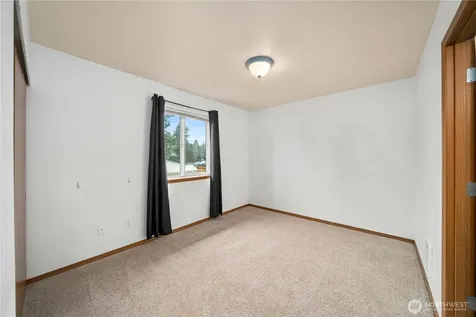 10806 Park Avenue S Tacoma WA 98444