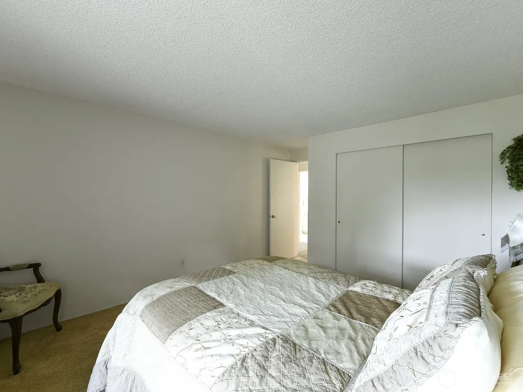 7713 Zircon Drive SW Lakewood WA 98498