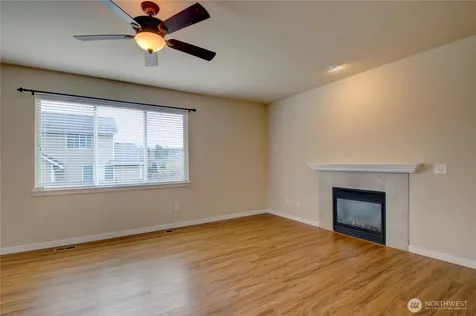 1709 Hillcrest Loop Mount Vernon WA 98274