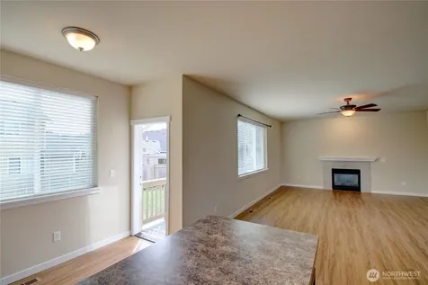 1709 Hillcrest Loop Mount Vernon WA 98274