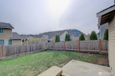 1709 Hillcrest Loop Mount Vernon WA 98274