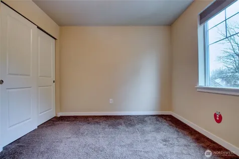1709 Hillcrest Loop Mount Vernon WA 98274