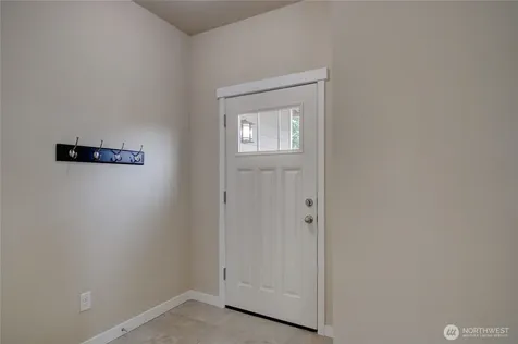 1709 Hillcrest Loop Mount Vernon WA 98274
