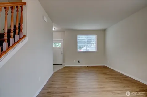 1709 Hillcrest Loop Mount Vernon WA 98274
