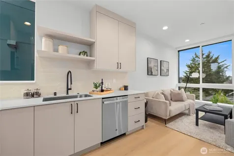 3852 Carr Place N Seattle WA 98103
