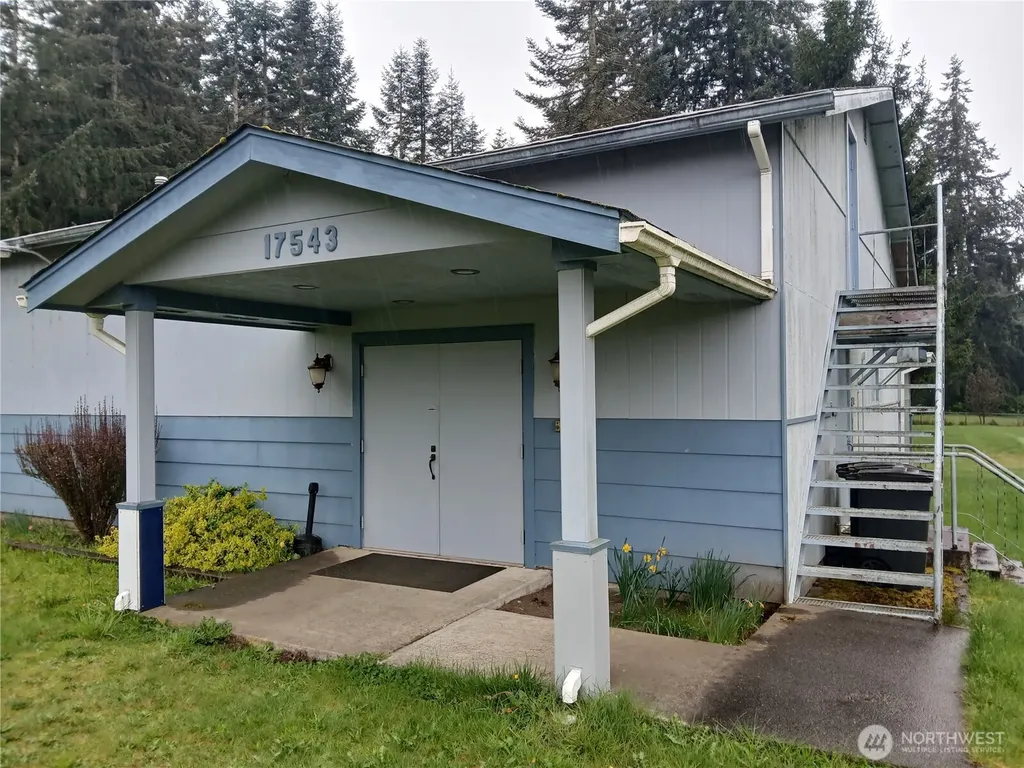 17543 Pendleton Street SW Rochester WA 98579