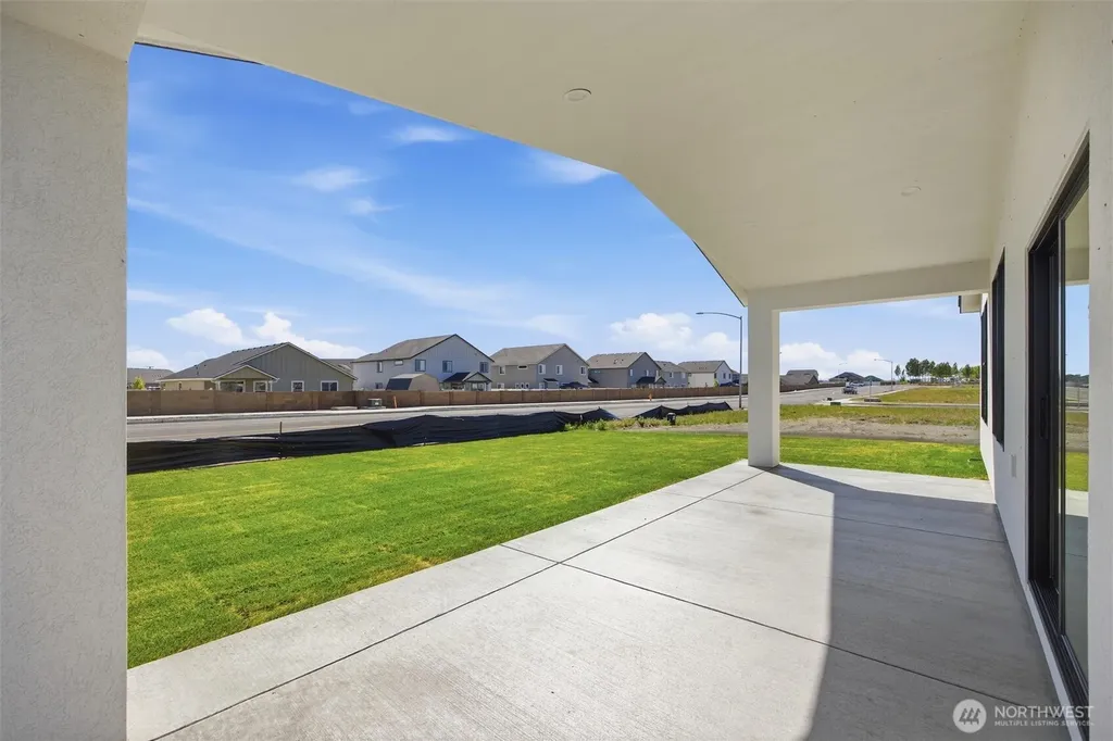 739 N Muscovy Street Moses Lake WA 98837
