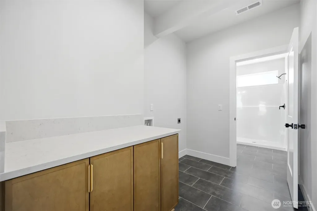 739 N Muscovy Street Moses Lake WA 98837