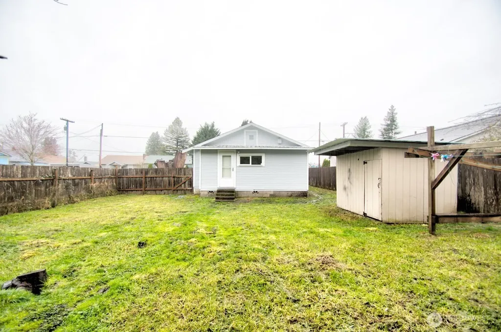 118 N Buckner Street Centralia WA 98531