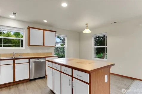 119 N Indiana Avenue Granite Falls WA 98252