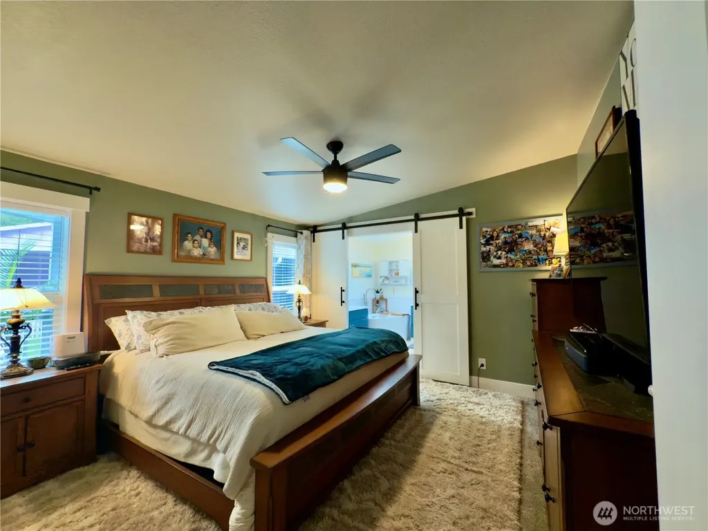 609 Chenois Avenue NE Ocean Shores WA 98569