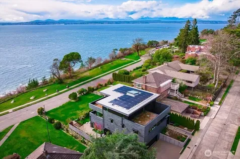 1914 Magnolia Boulevard W Seattle WA 98199