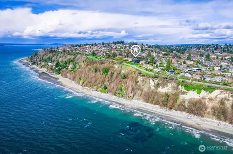 1914 Magnolia Boulevard W Seattle WA 98199