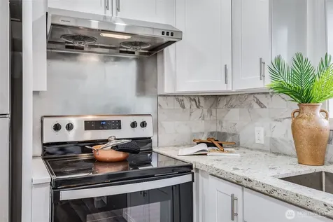 1729 S Columbian Way Seattle WA 98108