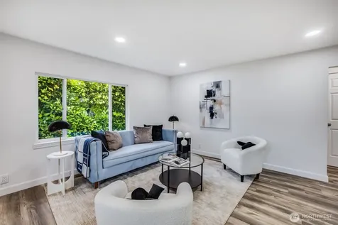 1729 S Columbian Way Seattle WA 98108