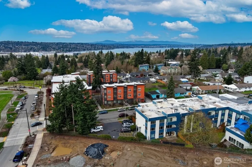 1100 Harrington Avenue NE Renton WA 98056